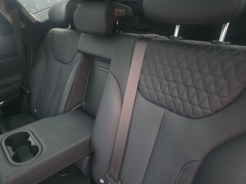 Hyundai Santa fe 2.2.4х4.koja kеillеs Panorama navi, снимка 12 - Автомобили и джипове - 53512771