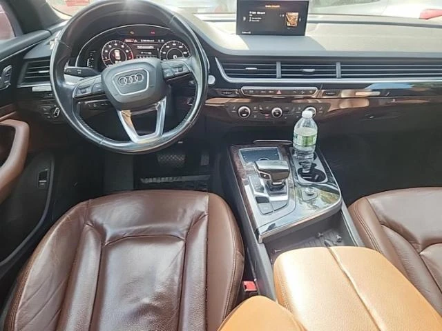 Audi Q7 Premium Plus 3.0T, снимка 4 - Автомобили и джипове - 48402244