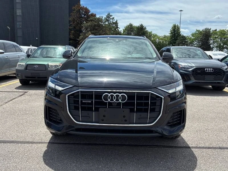 Audi Q8 * ПРЕДСТАВИТЕЛСТВО * 360 * PANO * ОБДУХВАНЕ, снимка 2 - Автомобили и джипове - 54892875