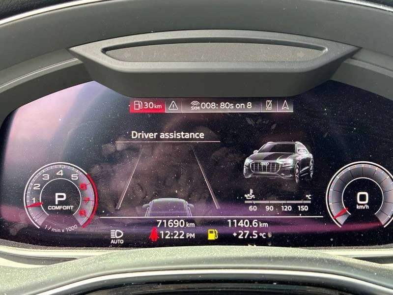 Audi Q8 * ПРЕДСТАВИТЕЛСТВО * 360 * PANO * ОБДУХВАНЕ, снимка 12 - Автомобили и джипове - 54892875
