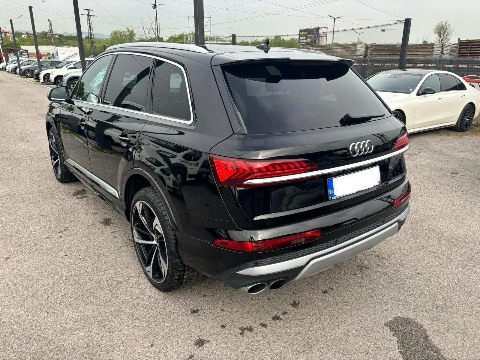 Audi SQ7 PANO* Distr* MATRIX* Head Up* Bose* 360* 435к.с - изображение 4