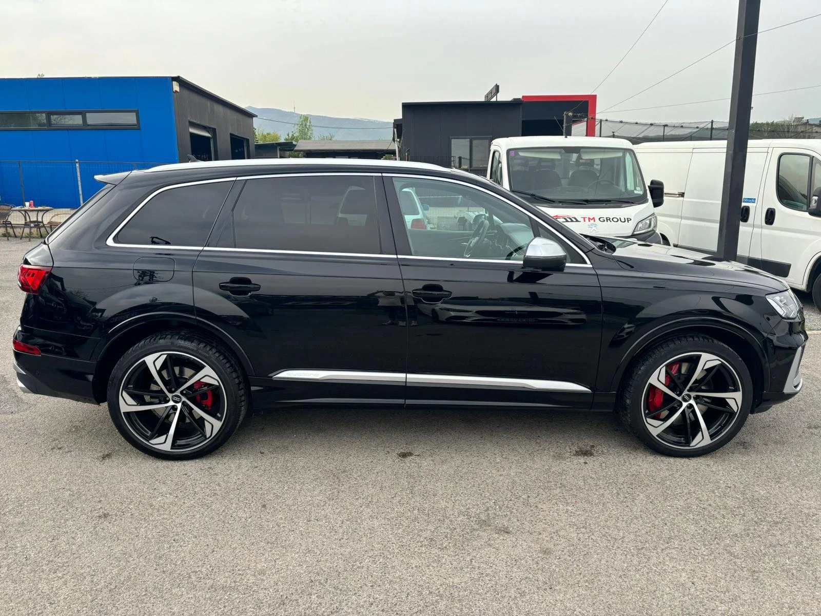 Audi SQ7 PANO* Distr* MATRIX* Head Up* Bose* 360* 435к.с - изображение 7