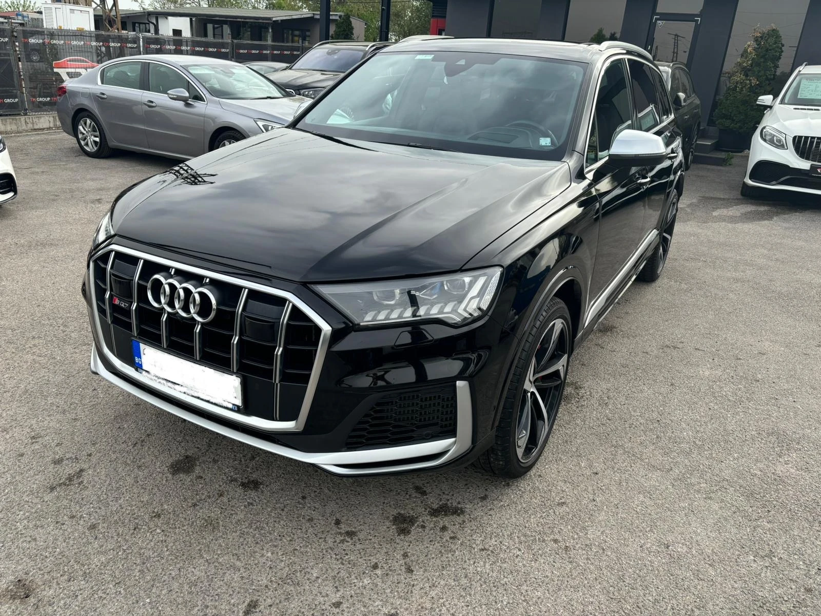 Audi SQ7 PANO* Distr* MATRIX* Head Up* Bose* 360* 435к.с - изображение 2