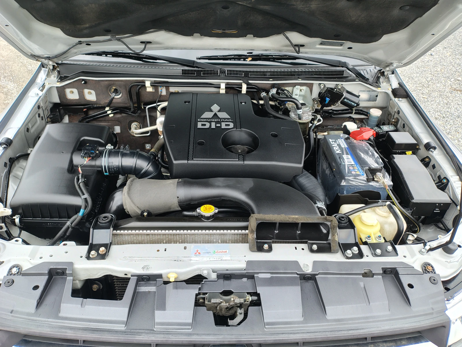 Mitsubishi Pajero 3.2 DI-D | Mobile.bg   15