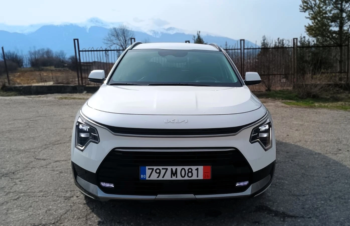 Kia Niro 1.6 GDI Hybrid, снимка 2 - Автомобили и джипове - 52793431