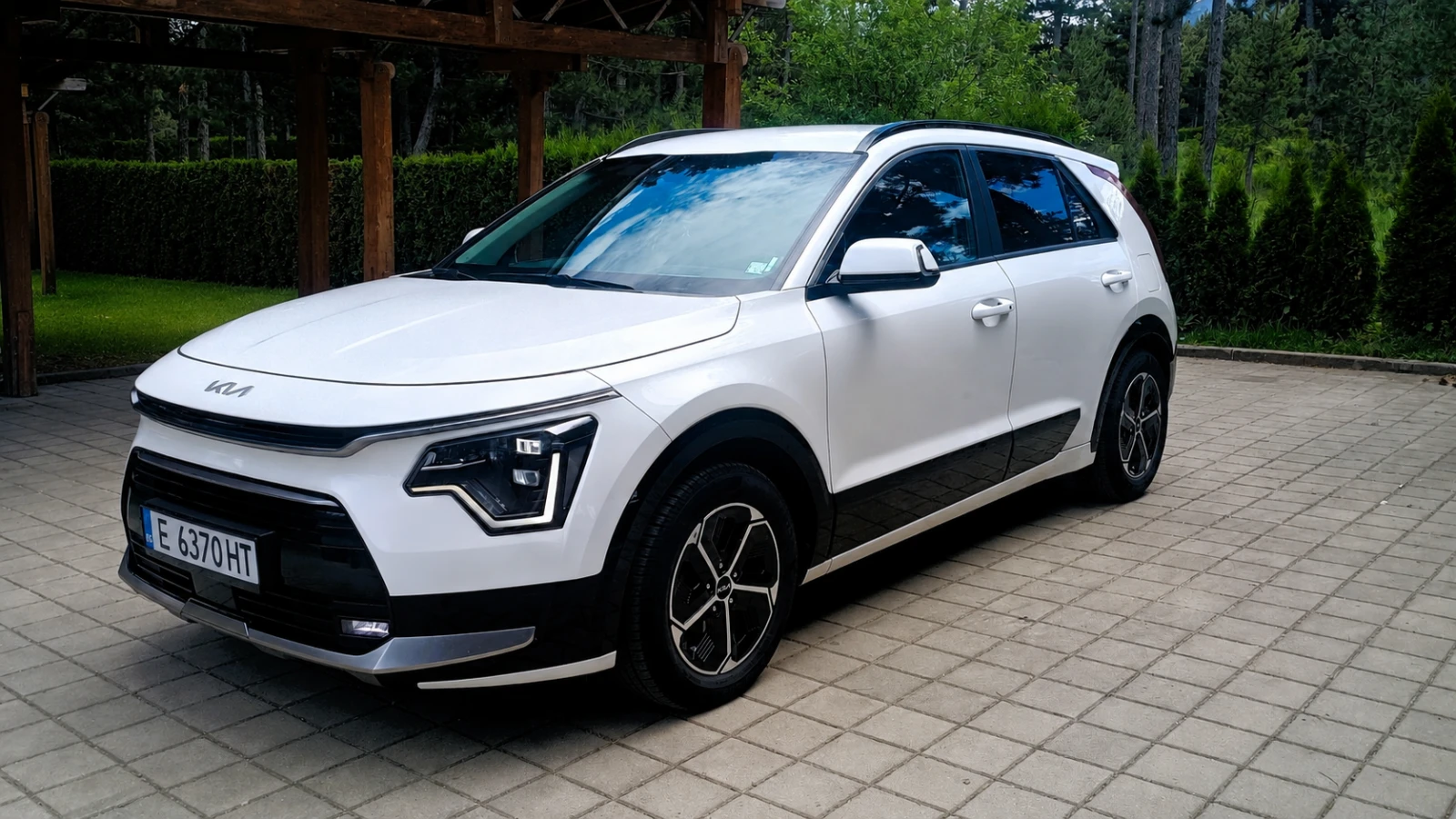 Kia Niro 1.6 GDI HEV SG2, снимка 3 - Автомобили и джипове - 54631867