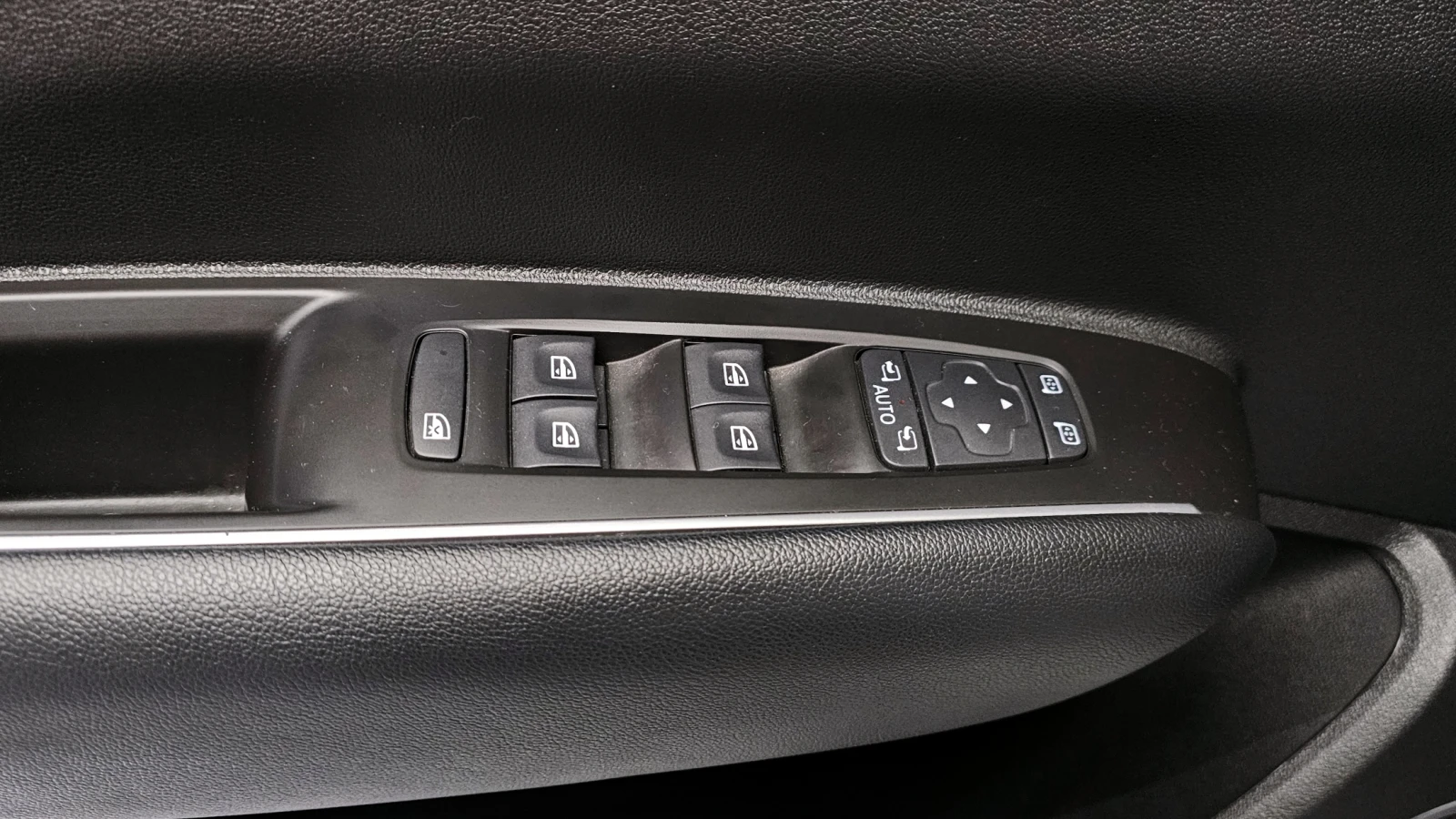 Renault Koleos 2.0LPE 2WD autogeorge.com | Mobile.bg � ����������� 17