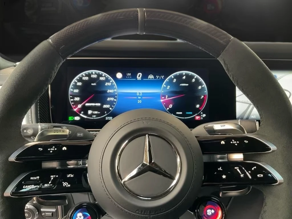 Mercedes-Benz G 63 AMG  - изображение 7