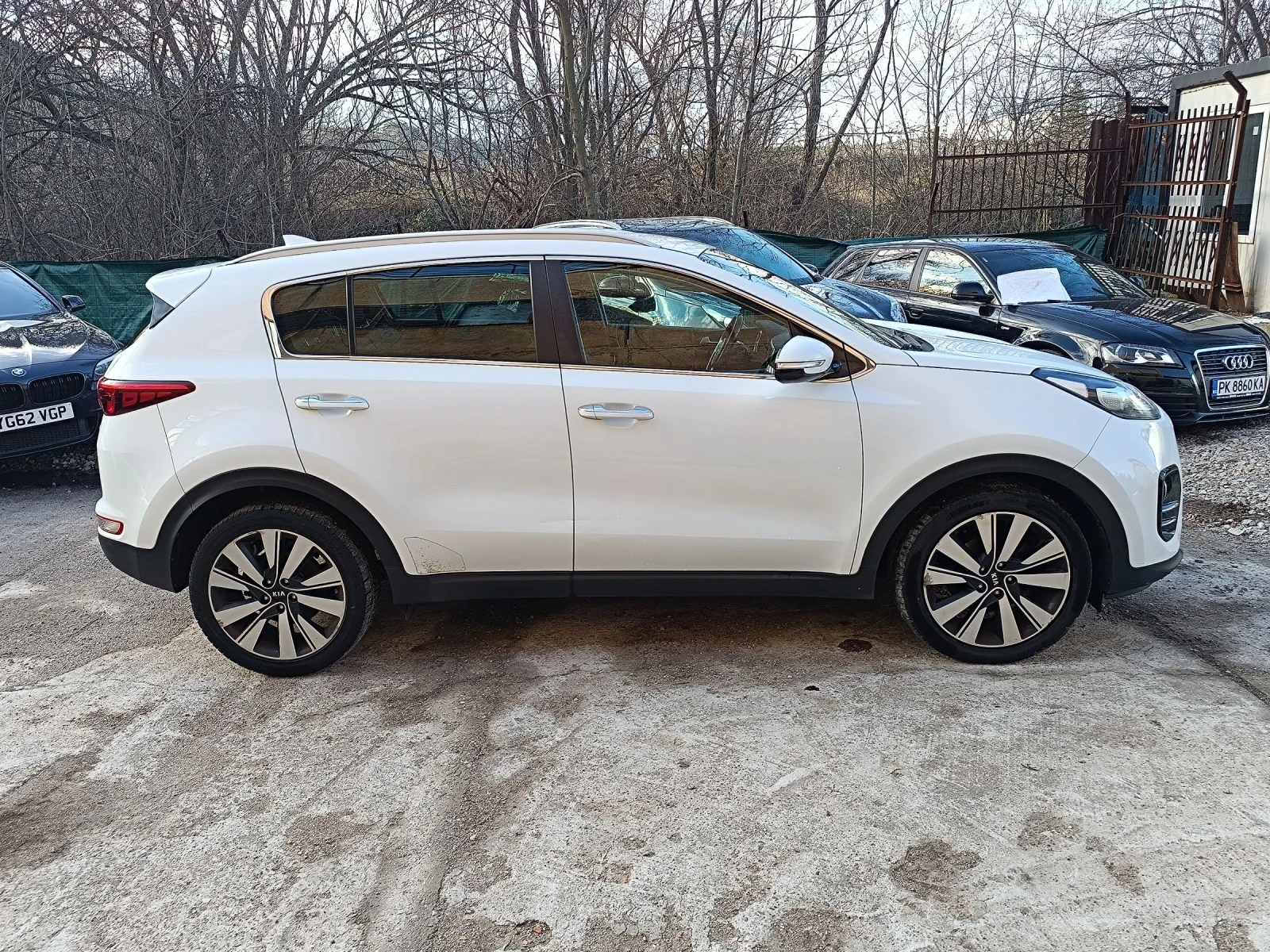 Kia Sportage 1.7 Crdi E6 Automatic  - изображение 8