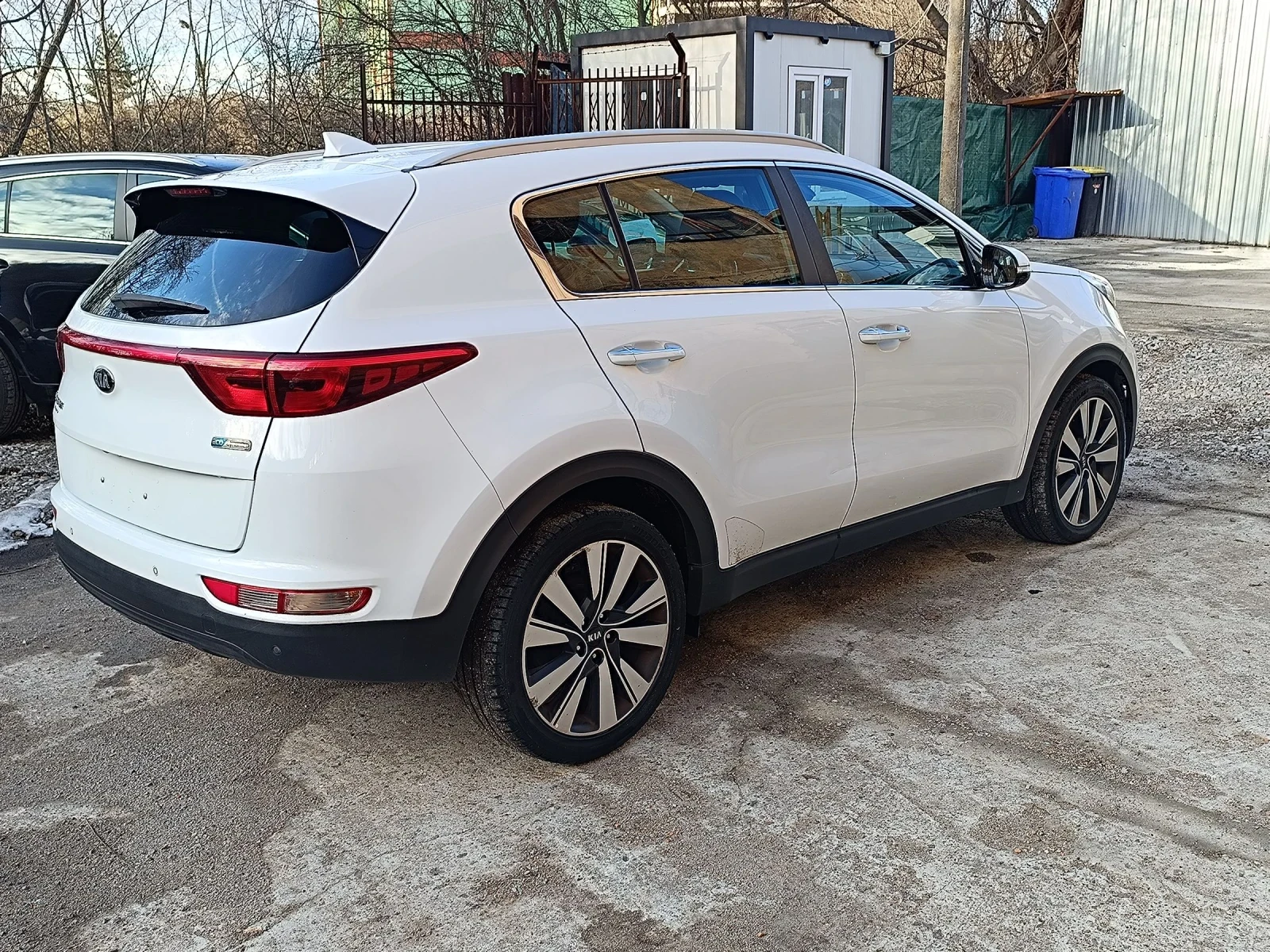 Kia Sportage 1.7 Crdi E6 Automatic  - изображение 5