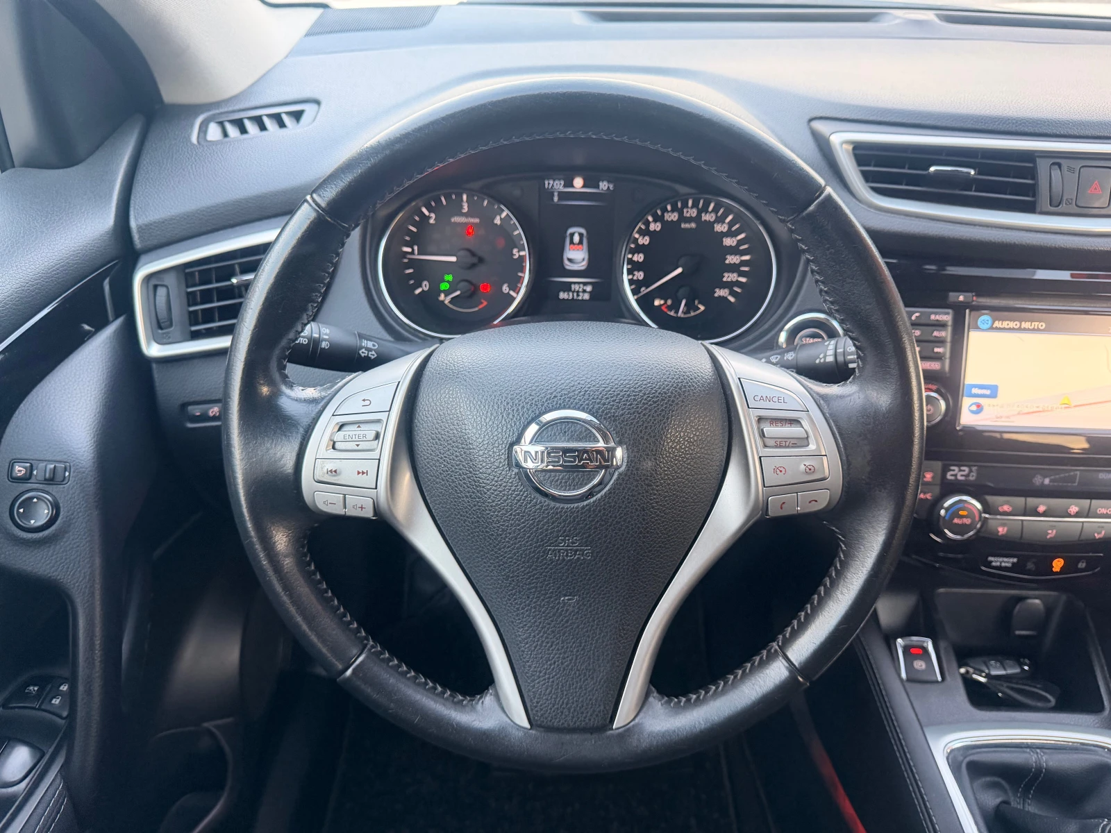 Nissan Qashqai PANORAMA* 6sk* KAMER-A360* KEYLESS* DISTRONIK,  - изображение 7