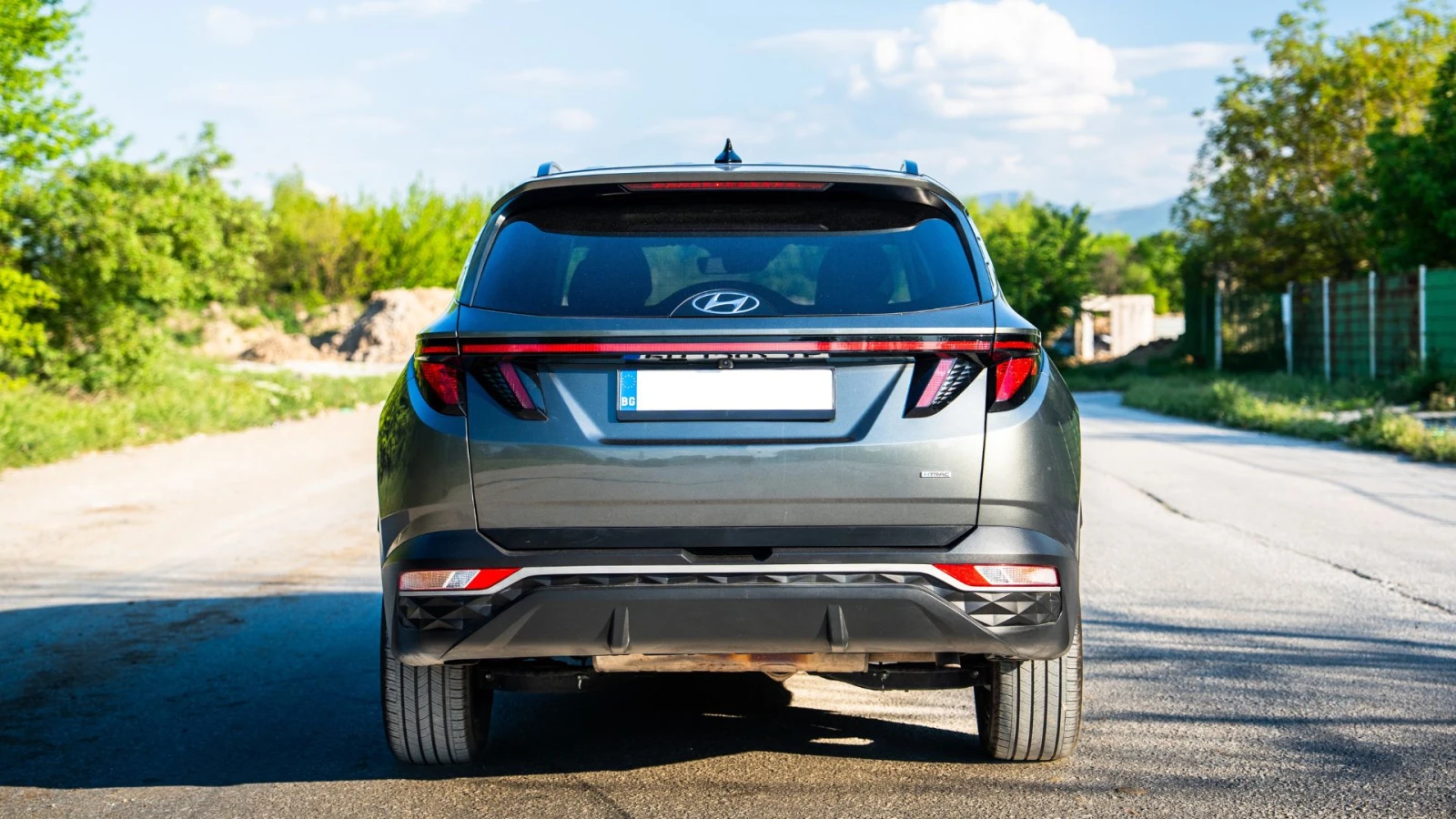 Hyundai Tucson 2.5i 4x4, снимка 4 - Автомобили и джипове - 54518274