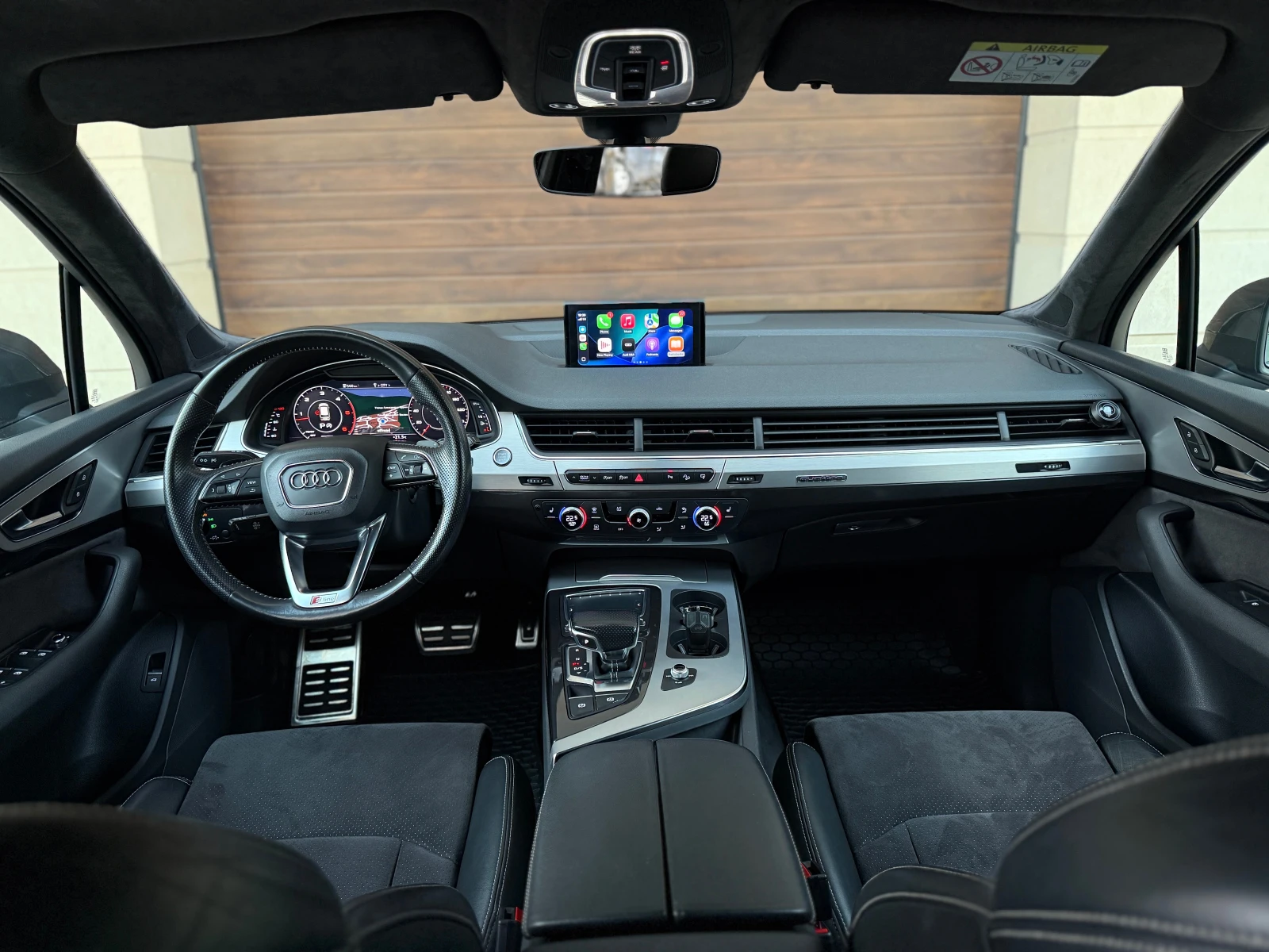 Audi Q7 3.0TDI* S-Line* Завиващ Мост* Доказуеми Км* , снимка 10 - Автомобили и джипове - 54619311