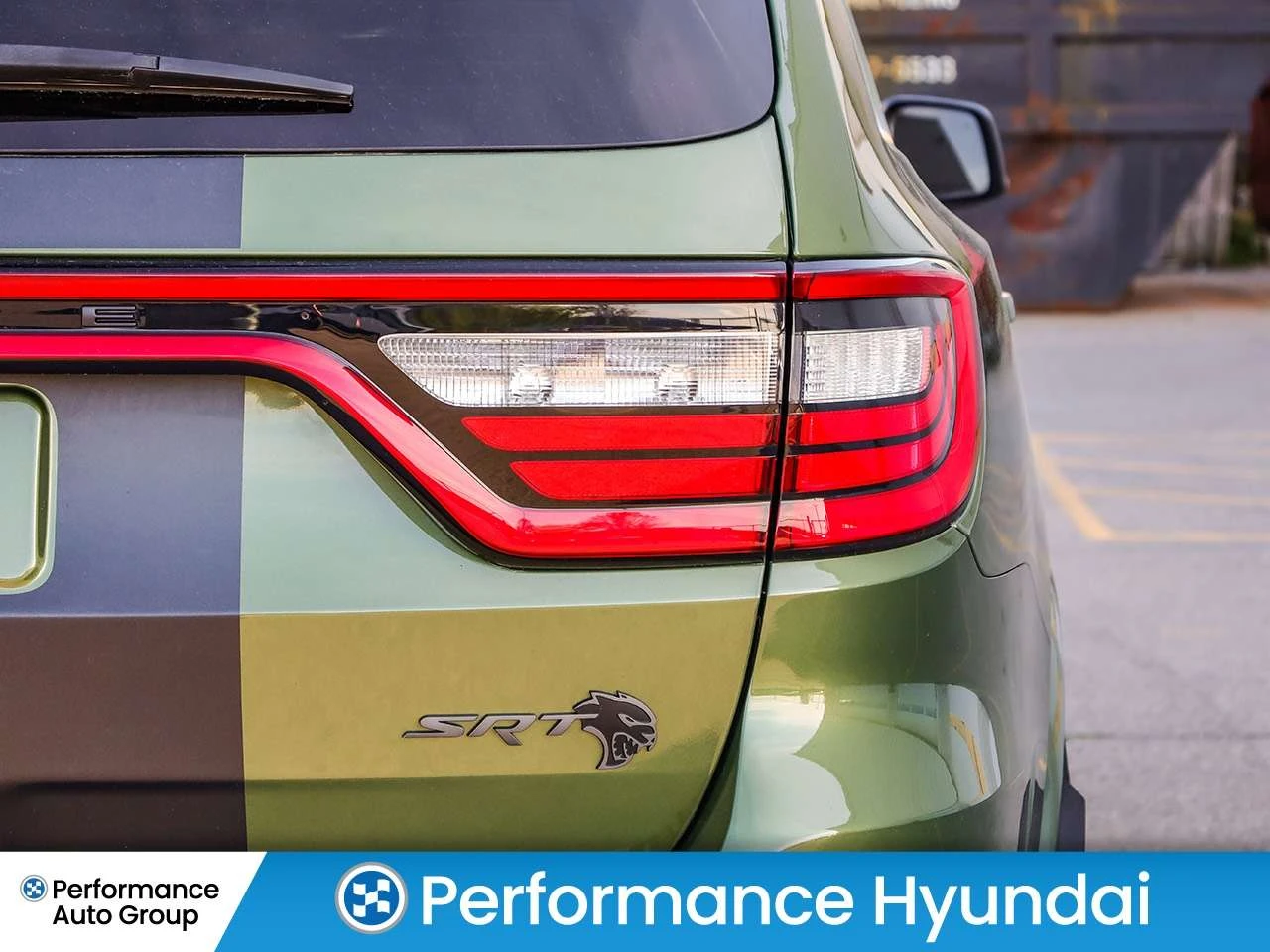 Dodge Durango SRT Hellcat 4Х4 / КОЖА / 710КС. / ЦЕНА ДО БГ, снимка 11 - Автомобили и джипове - 54897707