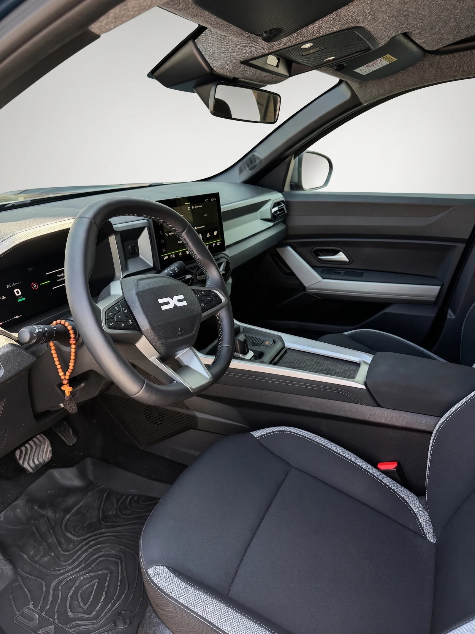 Dacia Bigster Journey Hybrid 155, снимка 3 - Автомобили и джипове - 55801251