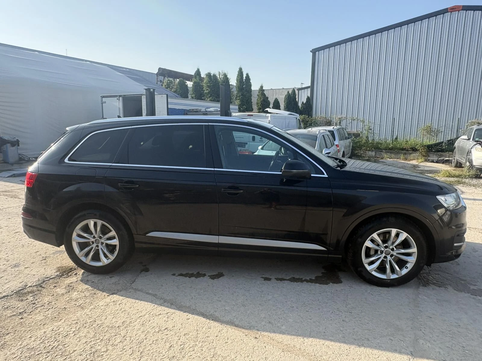 Audi Q7, снимка 4 - Автомобили и джипове - 55829557