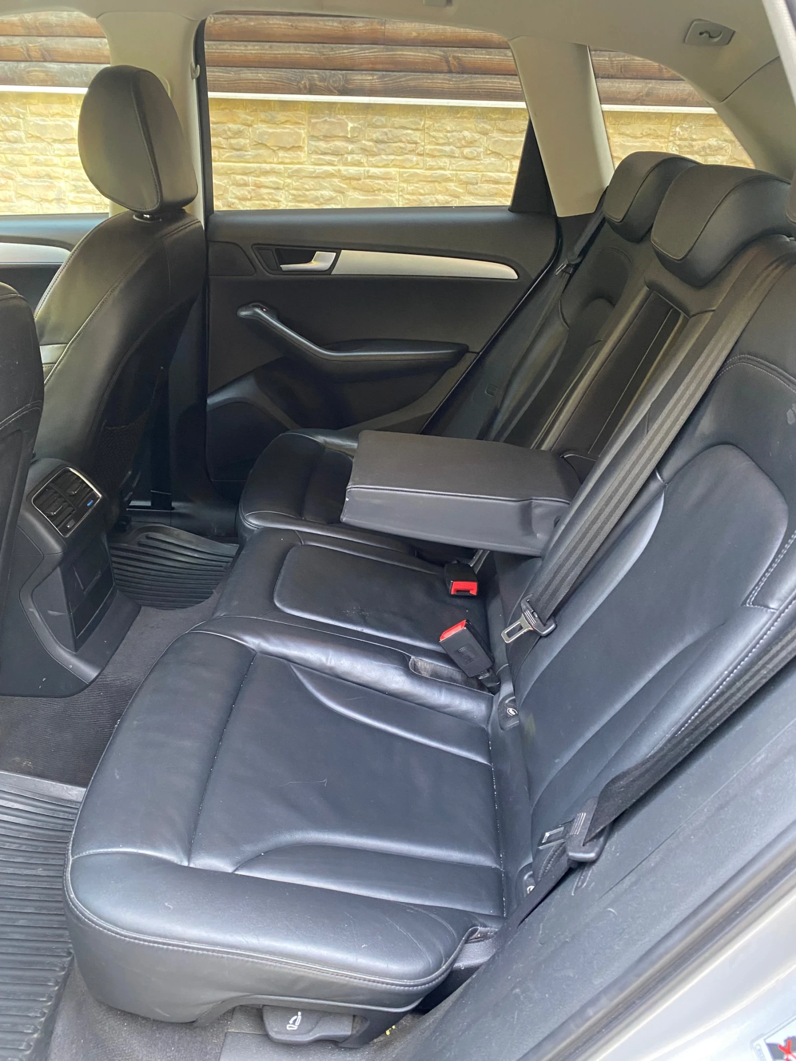 Audi Q5 3.0D , снимка 8 - Автомобили и джипове - 56239277