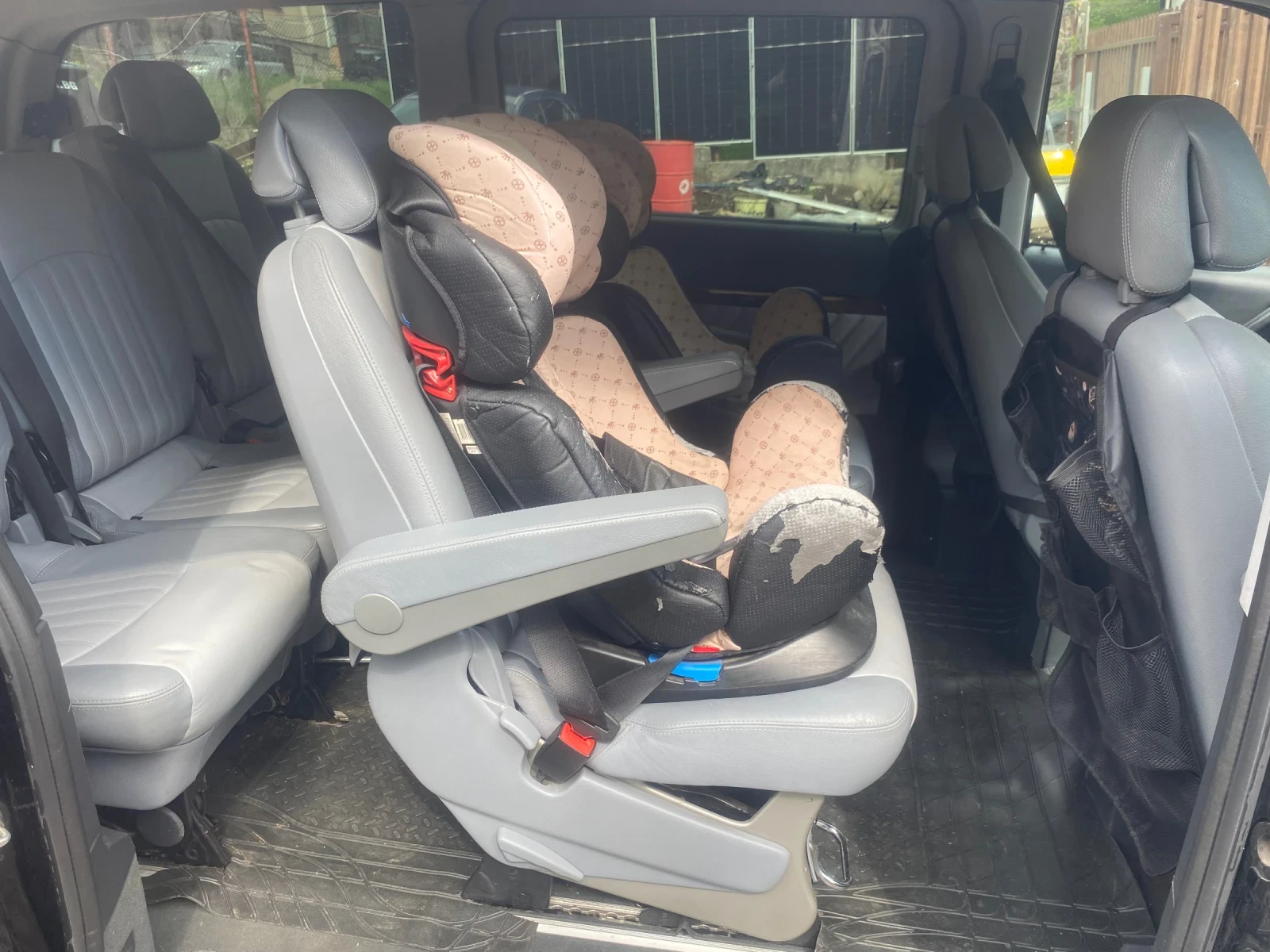 Mercedes-Benz Viano 2.2, снимка 11 - Бусове и автобуси - 54395906