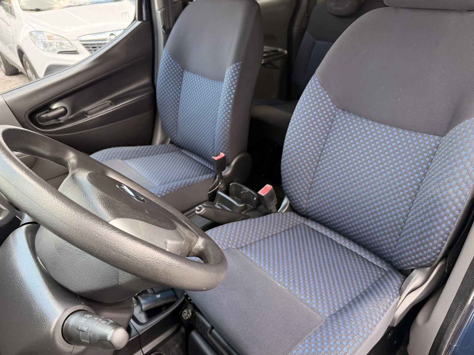 Nissan NV200 1.5dci ENVALIA; 5 МЕСТА, снимка 10 - Бусове и автобуси - 54873083
