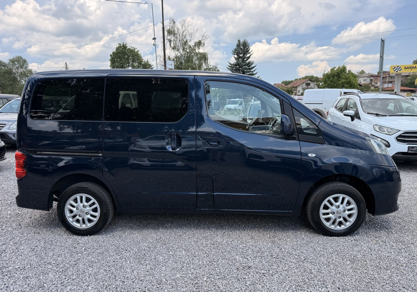 Nissan NV200 1.5dci ENVALIA; 5 МЕСТА, снимка 4 - Бусове и автобуси - 54873083