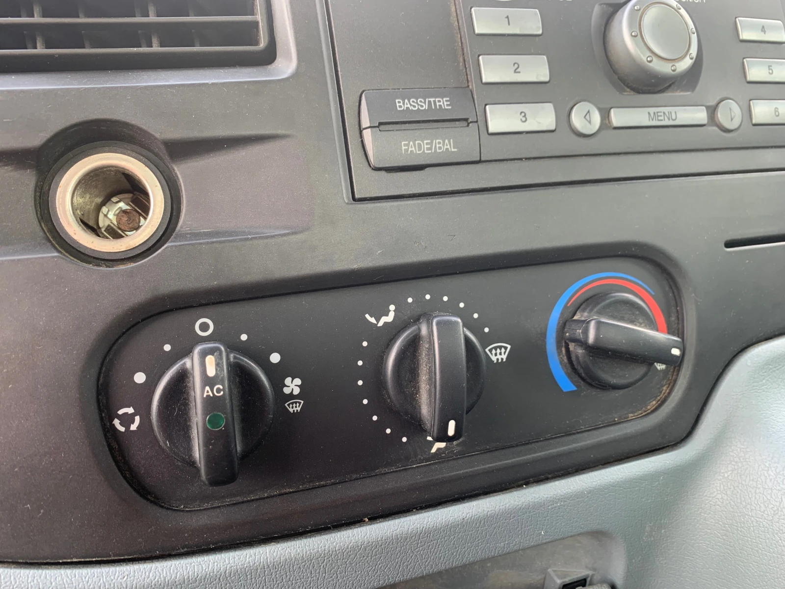 Ford Transit 2.4 6 скорости Самосвал - изображение 6