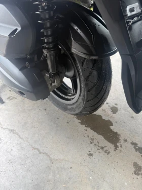 Kymco Downtown 350i ABS-2017г., снимка 15