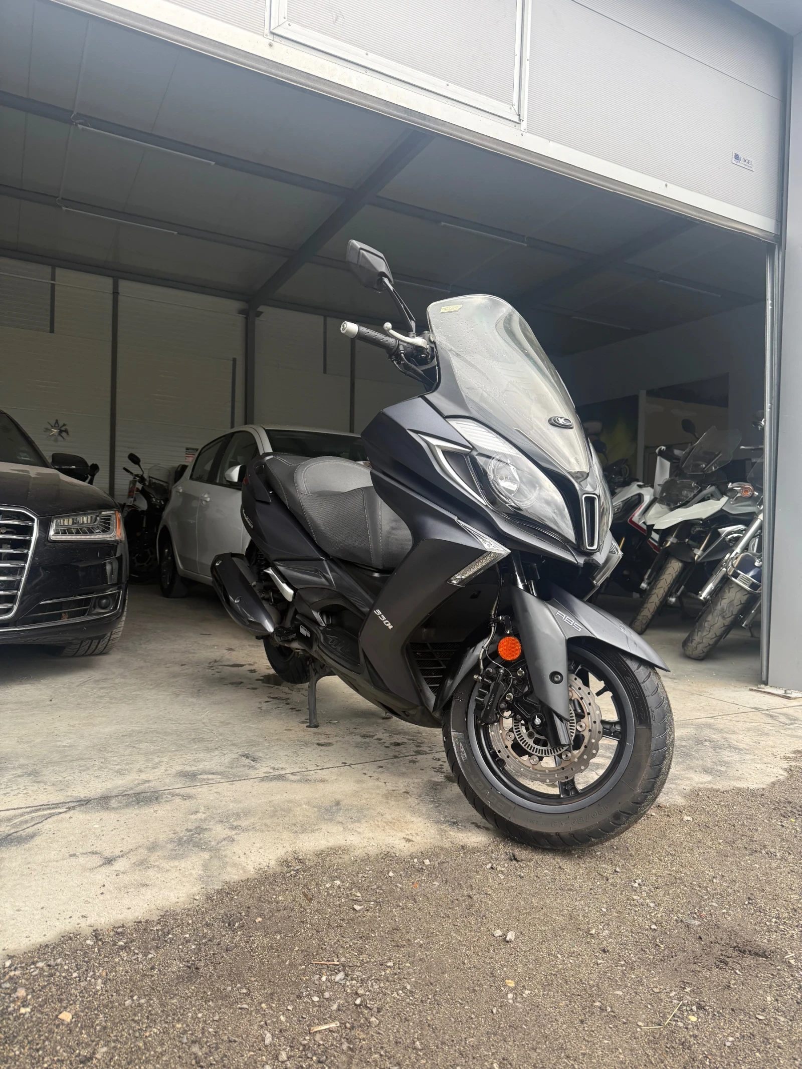 Kymco Downtown 350i ABS-2017г. | Auto.bg — изображение 1