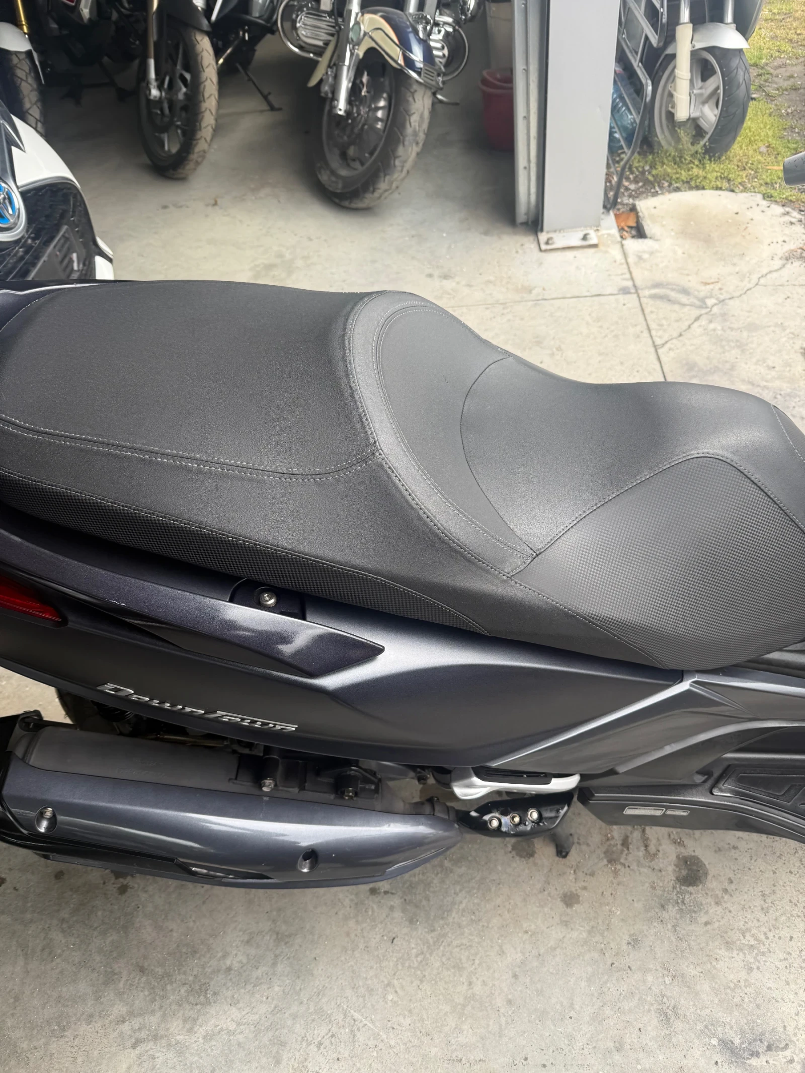 Kymco Downtown 350i ABS-2017г., снимка 9 - Мотоциклети и мототехника - 54081292