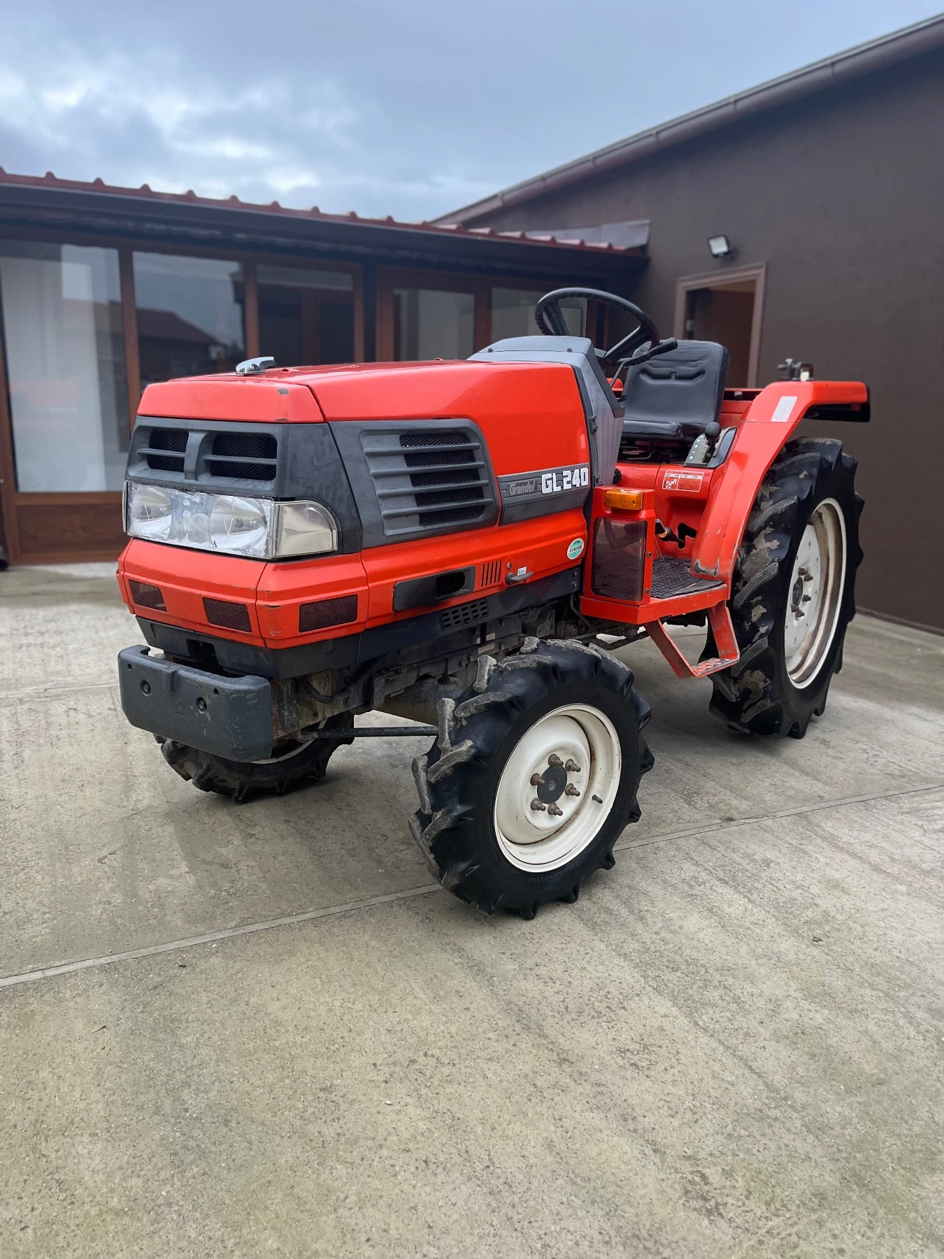  Kubota GL240 | Mobile.bg   1