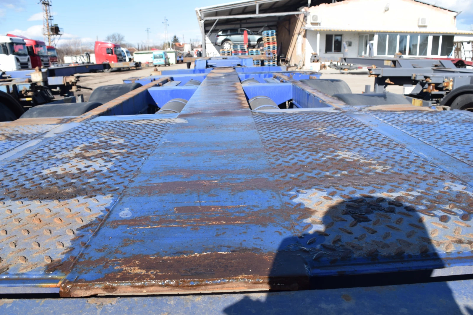  Broshuis 3  39 45  | Mobile.bg   8