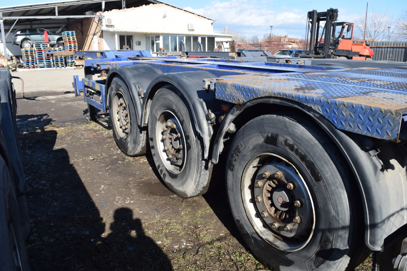  Broshuis 3  39 45  | Mobile.bg   9