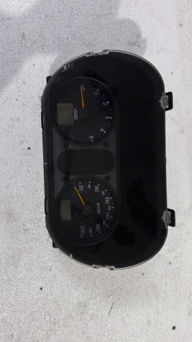 Табло за Ford Fiesta 2002 , снимка 1