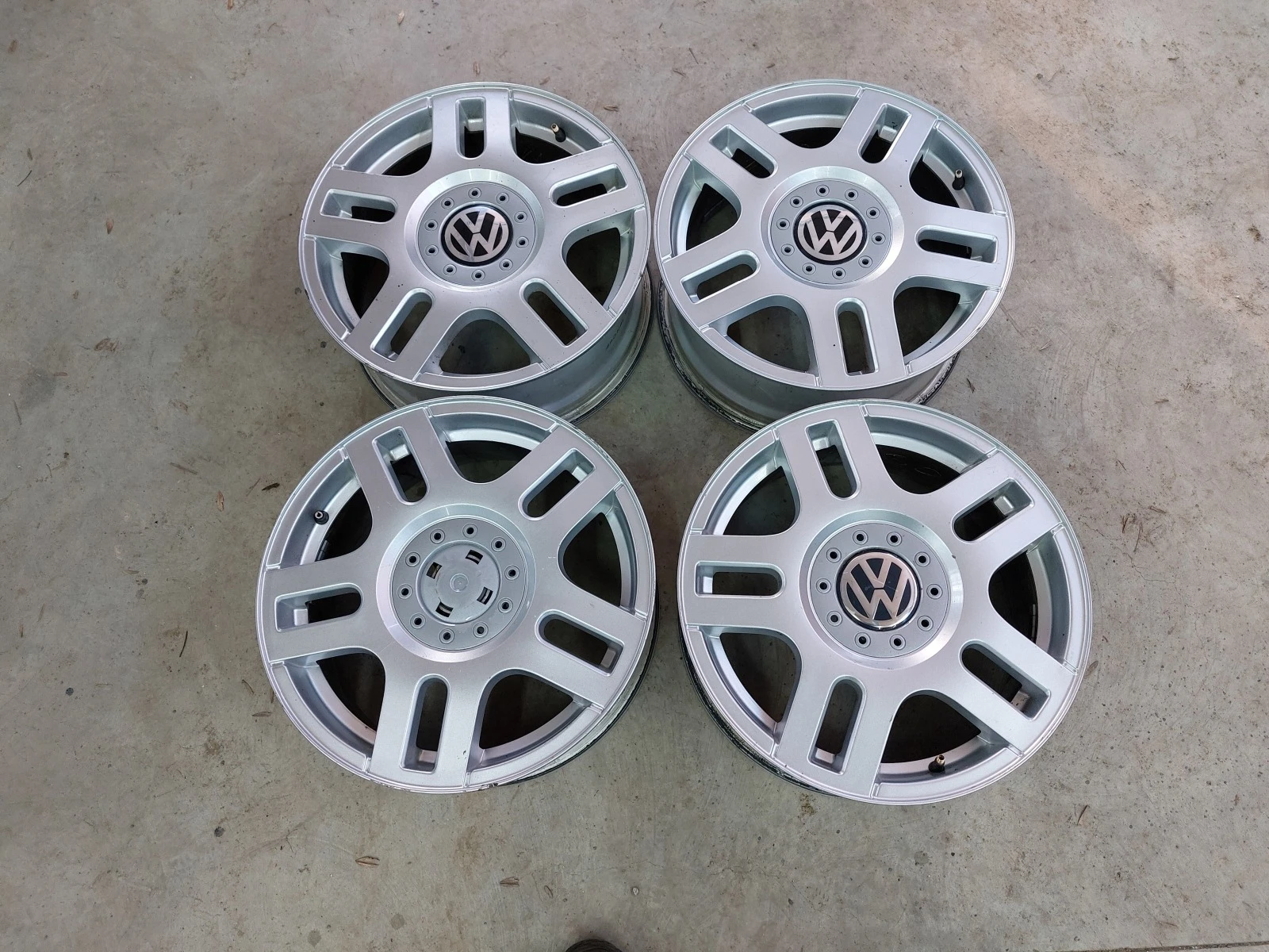   VW Golf | Mobile.bg   1