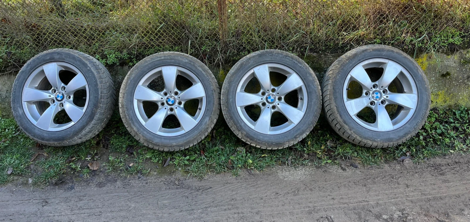 ���� � ������ 225/55R17 | Mobile.bg � ����������� 2