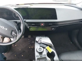 Kia EV6 Wind, снимка 11