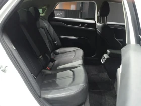 Kia K5 2.0 LPG - САМО 30% АВАНС, снимка 11
