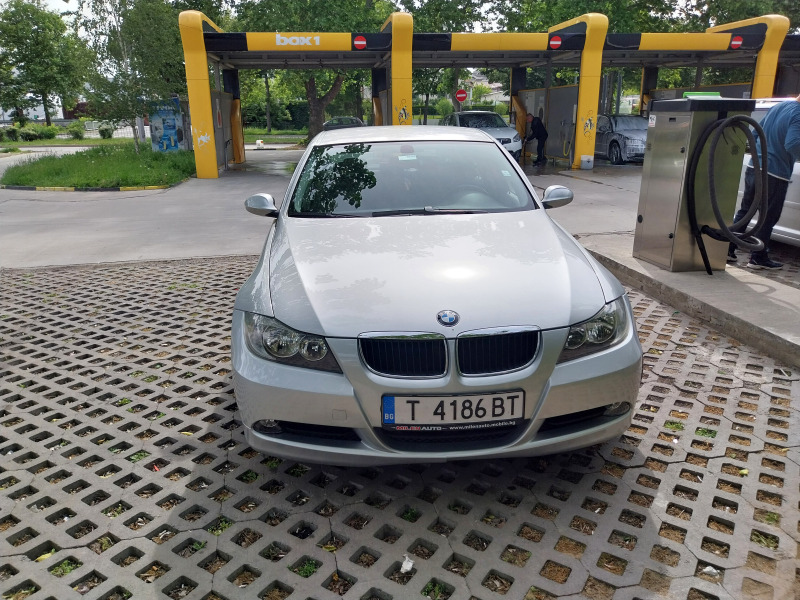 BMW 318 318d, снимка 1 - Автомобили и джипове - 46459228