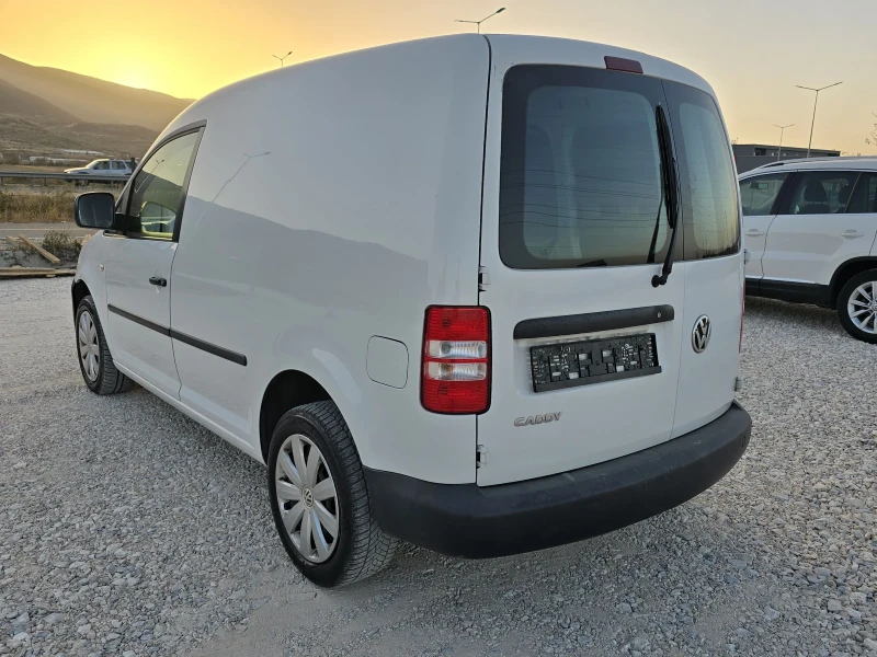 VW Caddy 1.6TDI/102КС/КЛИМАТИК/ТЕМПОМАТ, снимка 6 - Автомобили и джипове - 47753769