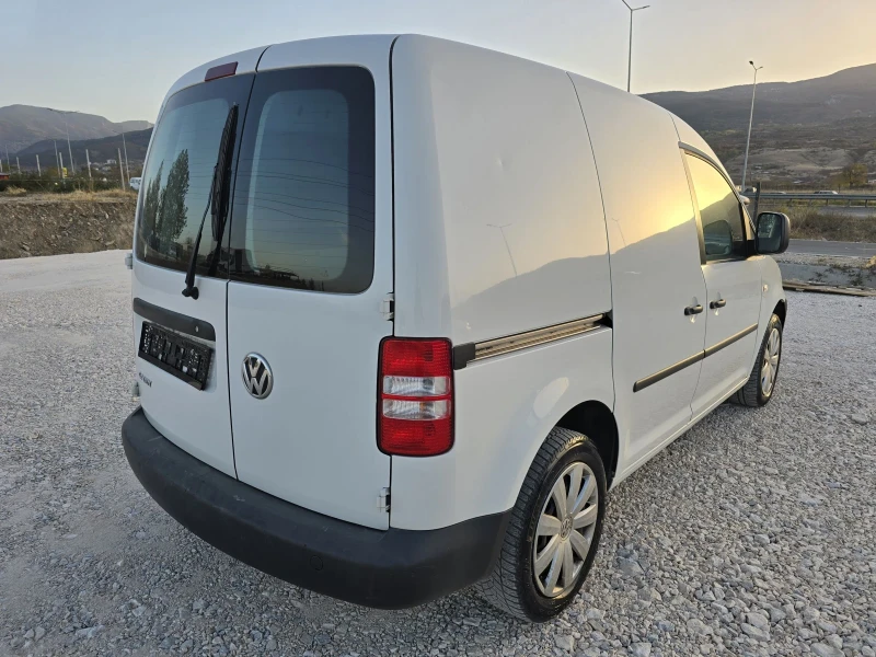 VW Caddy 1.6TDI/102КС/КЛИМАТИК/ТЕМПОМАТ, снимка 4 - Автомобили и джипове - 47753769