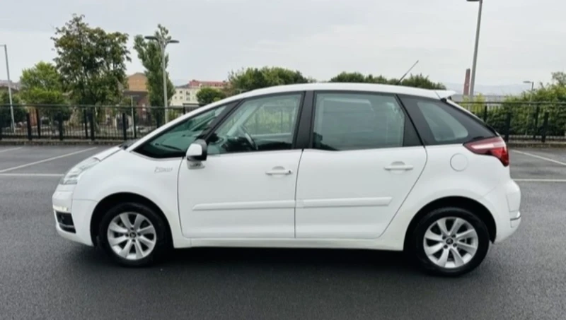 Citroen C4 Picasso, снимка 4 - Автомобили и джипове - 49498275