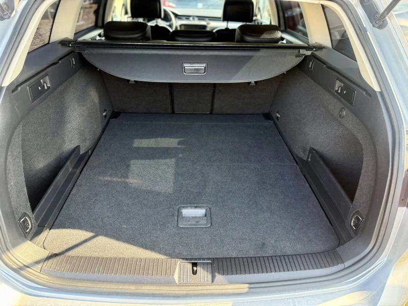 VW Passat 2.0 DIGITAL, снимка 16 - Автомобили и джипове - 51576757