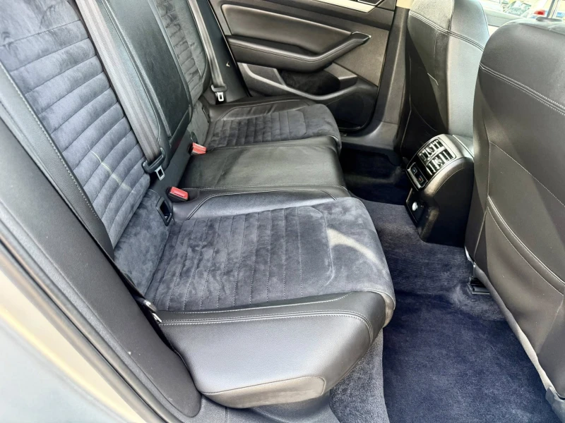 VW Passat 2.0 DIGITAL, снимка 15 - Автомобили и джипове - 51576757