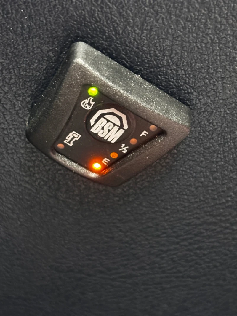 Mercedes-Benz C 180, снимка 12 - Автомобили и джипове - 51945933