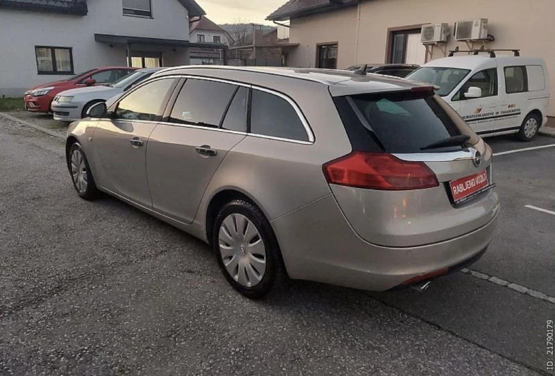 Opel Insignia 2.0 163ps Bixenon, снимка 5 - Автомобили и джипове - 52892243