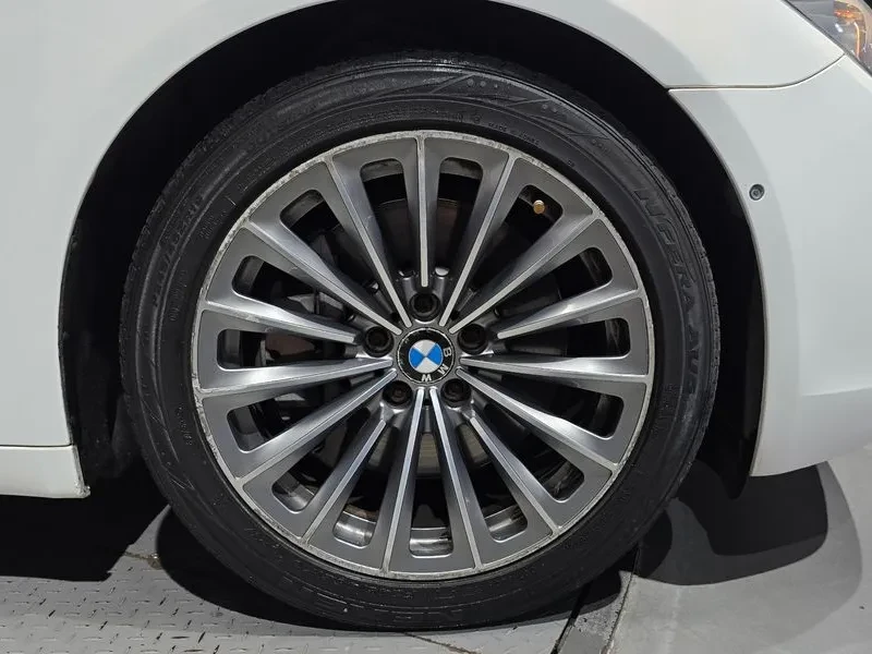 BMW 750 Li | Mobile.bg � ����������� 5