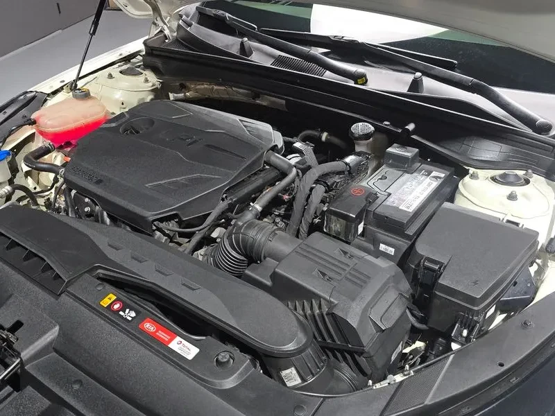 Kia K5 2.0 LPG - САМО 30% АВАНС, снимка 6 - Автомобили и джипове - 56322769