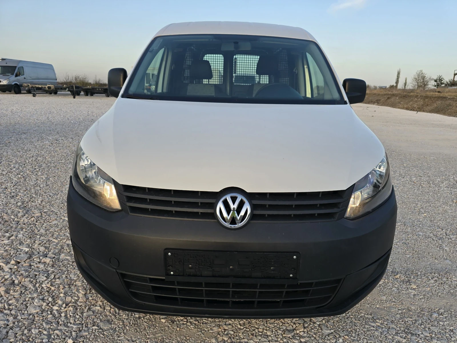 VW Caddy 1.6TDI/102КС/КЛИМАТИК/ТЕМПОМАТ - изображение 2