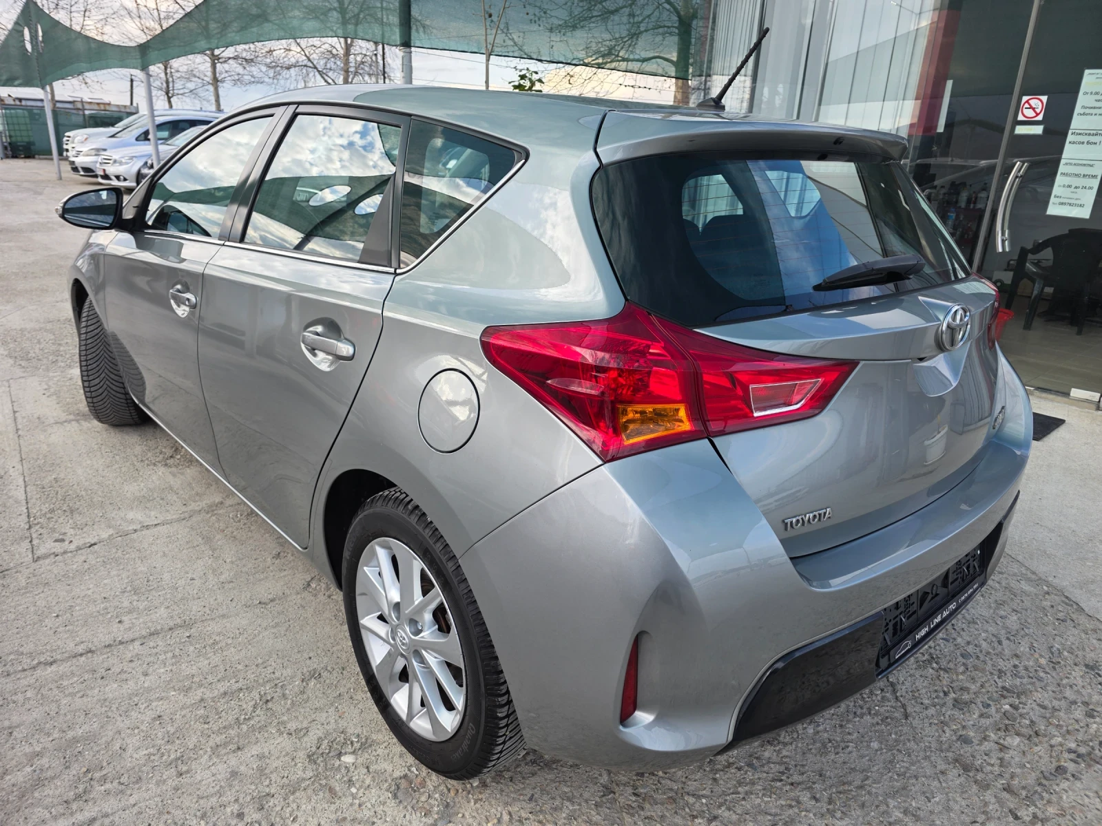 Toyota Auris 1.6 VVTI Камера Климатроник Евро 5 - изображение 2