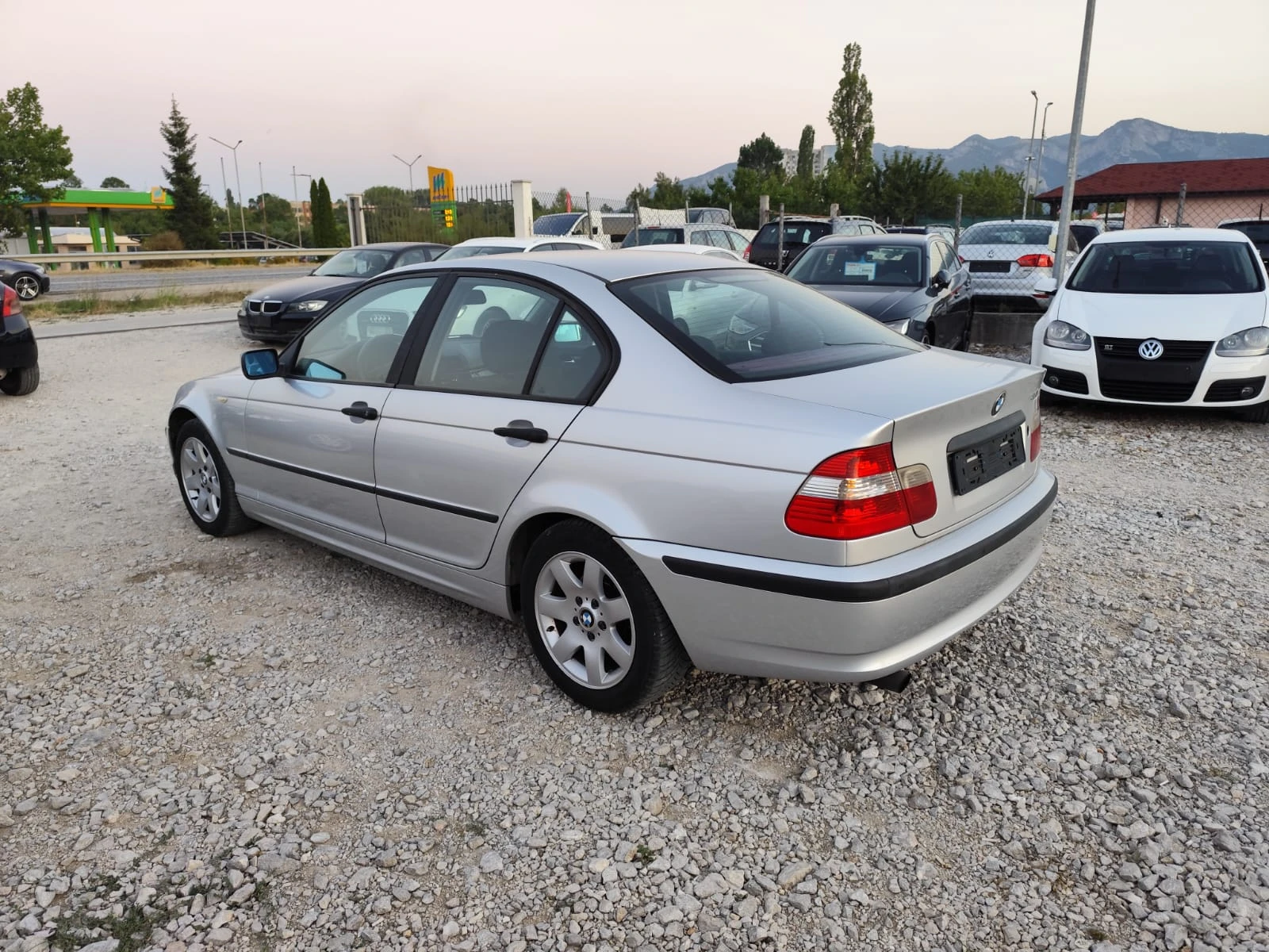 BMW 318 1.8 бензи Газ Италия - изображение 7
