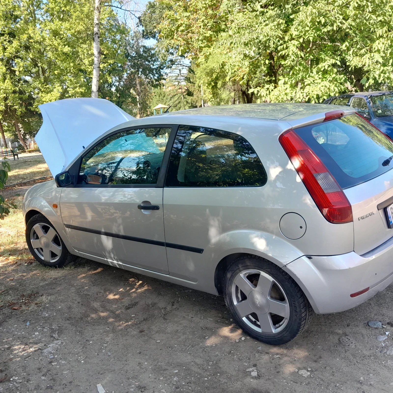Ford Fiesta  - изображение 7
